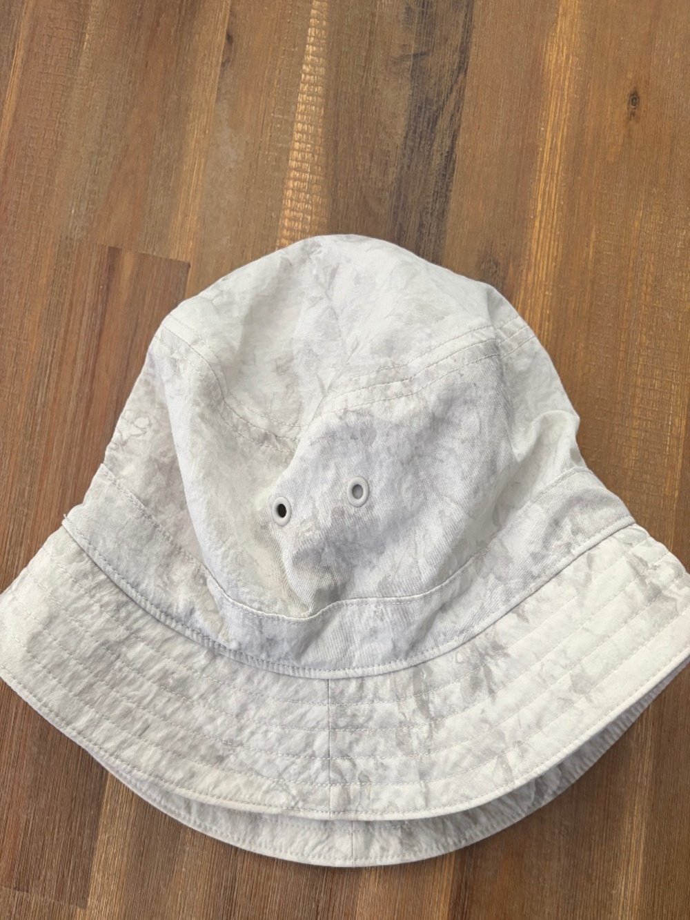 Lululemon Bucket Hat - Picture 3 of 4